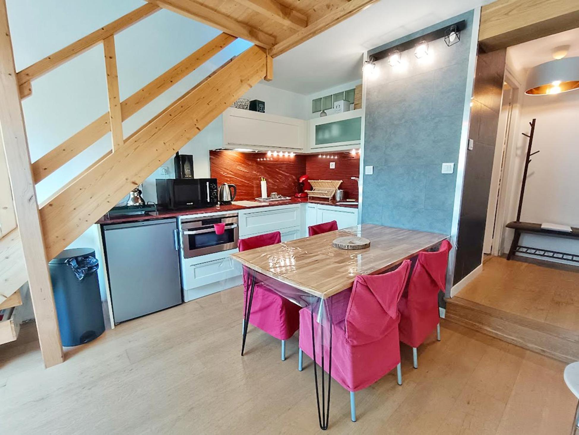 Ferienwohnung Le Nid De Juliette, T3 Duplex, Parking, Cave Bagnères-de-Luchon Exterior foto